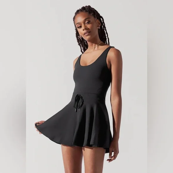POPFLEX Twirl Dress in Black - Picture 10 of 10